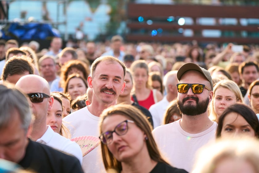 Koncert ZAZ i Sary James na pl. Wolności z okazji Święta Wrocławia