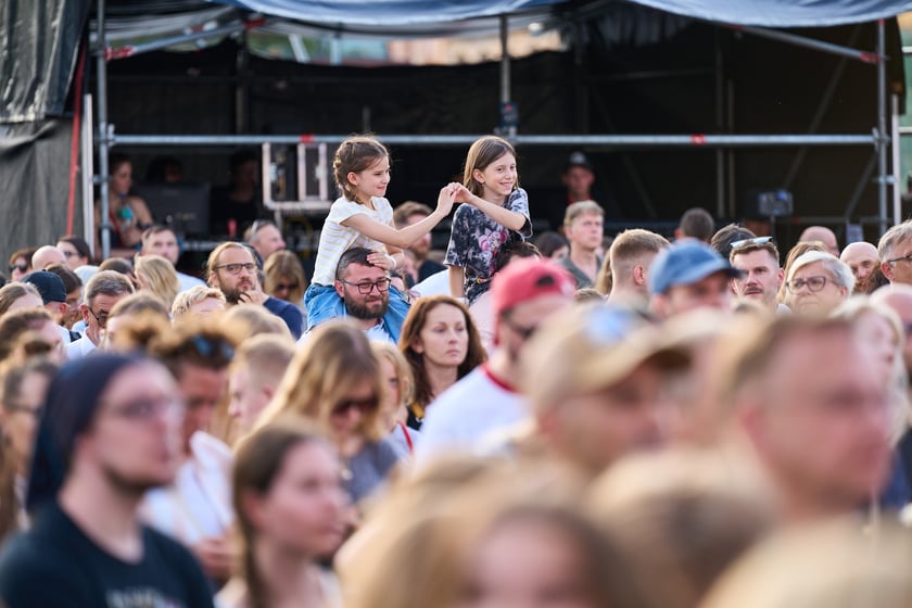 Koncert ZAZ i Sary James na pl. Wolności z okazji Święta Wrocławia
