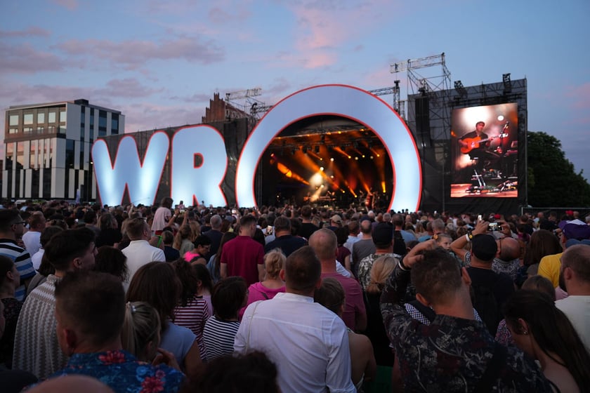 Koncert ZAZ i Sary James na pl. Wolności z okazji Święta Wrocławia