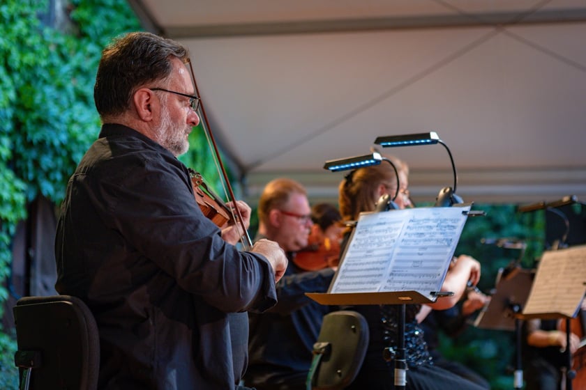 Orkiestra Kameralna &bdquo;Wratislavia&rdquo; podczas finałowego wieczoru festiwalu