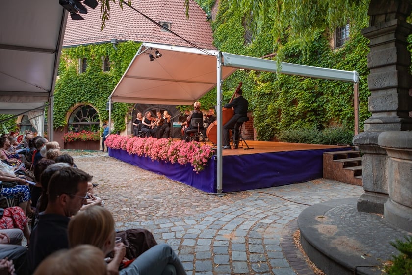 Orkiestra Kameralna &bdquo;Wratislavia&rdquo; podczas finałowego wieczoru festiwalu