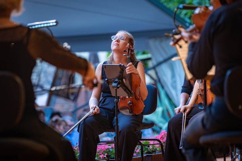 Orkiestra Kameralna &bdquo;Wratislavia&rdquo; podczas finałowego wieczoru festiwalu