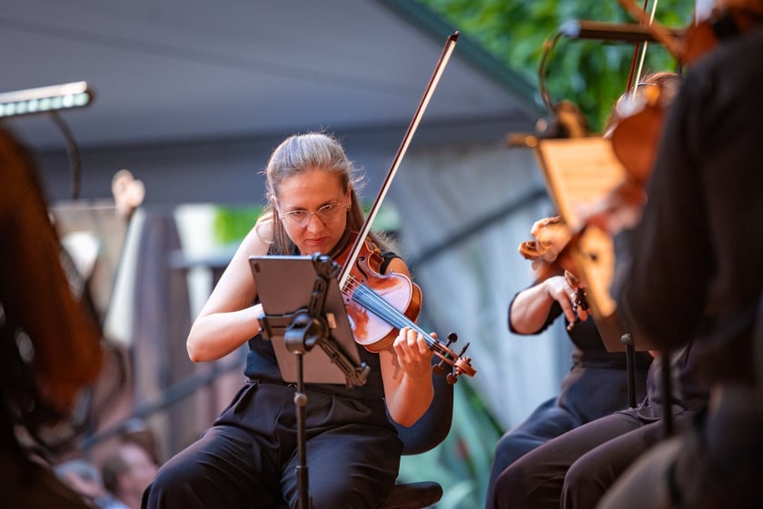 Orkiestra Kameralna &bdquo;Wratislavia&rdquo; podczas finałowego wieczoru festiwalu