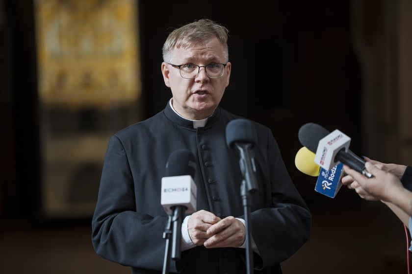 ks. Paweł Cembrowicz, proboszcz parafii katedralnej