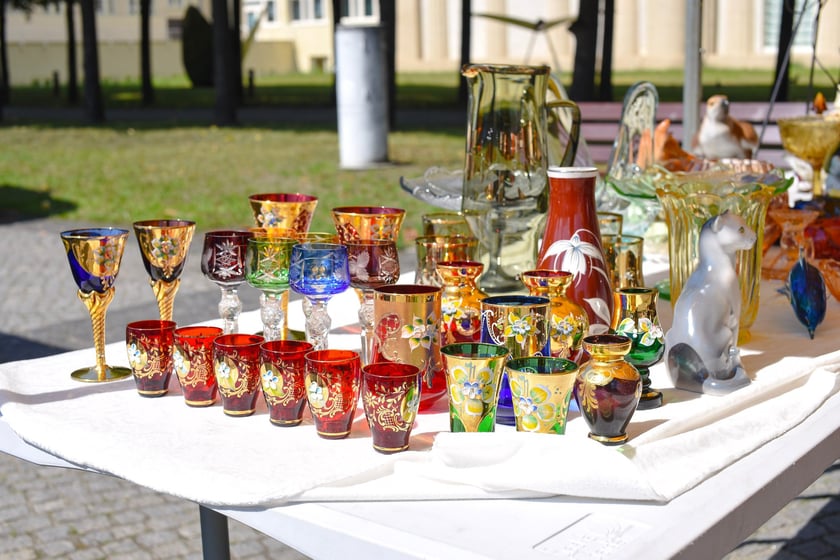 Pod Halą Stulecia, przy Iglicy, tradycyjna Giełda Staroci w weekend 19-20 lipca 2025&nbsp;
