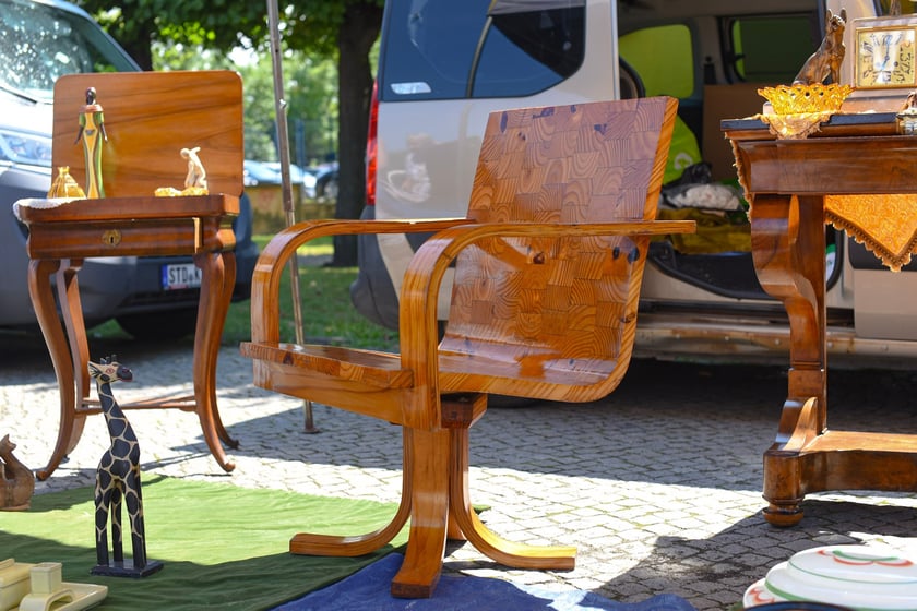 Pod Halą Stulecia, przy Iglicy, tradycyjna Giełda Staroci w weekend 19-20 lipca 2025&nbsp;