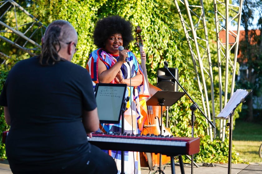 Koncert z cyklu Muzyczne Parki Wrocławia - Sępolno, Emose Uhunmwangho, 24 sierpnia