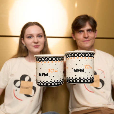 Kubki z okazji jubileuszu z bolesławieckiej ceramiki