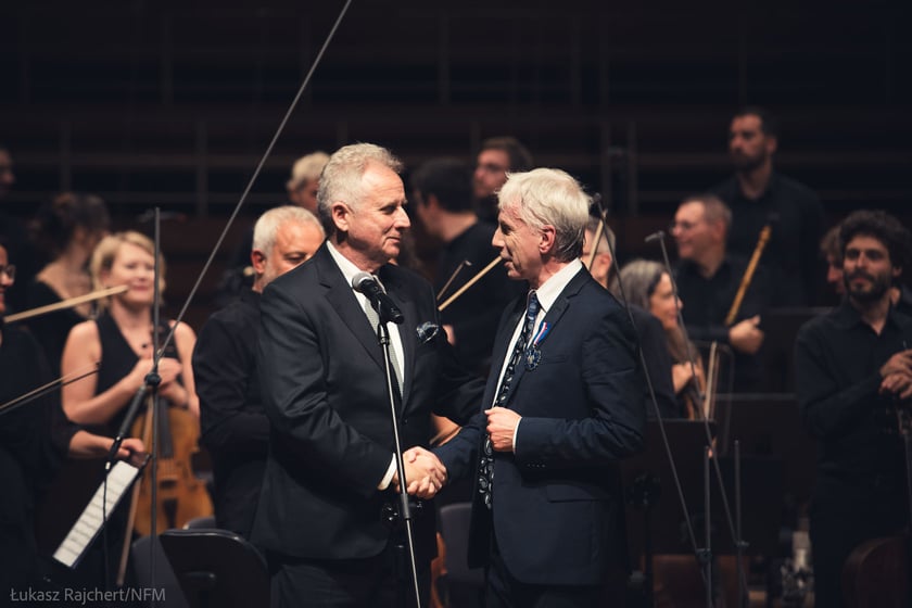 Uroczystość wręczenia Maestro Giovanniemu Antoniniemu medalu&nbsp;&bdquo;Zasłużony Kulturze &ndash; Gloria Artis&rdquo;