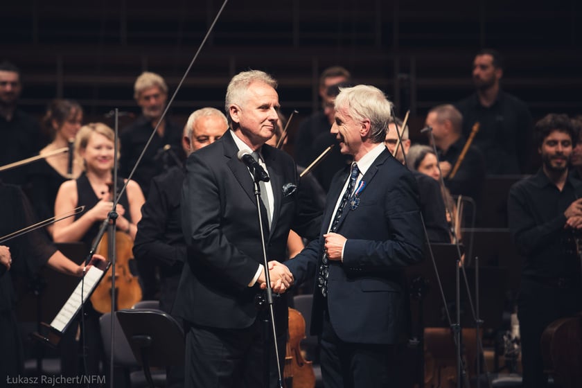 Uroczystość wręczenia Maestro Giovanniemu Antoniniemu medalu&nbsp;&bdquo;Zasłużony Kulturze &ndash; Gloria Artis&rdquo;