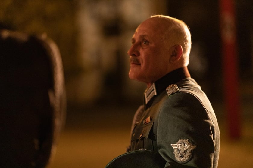 Przemysław Bluszcz jako szef Franza Podolsky'ego