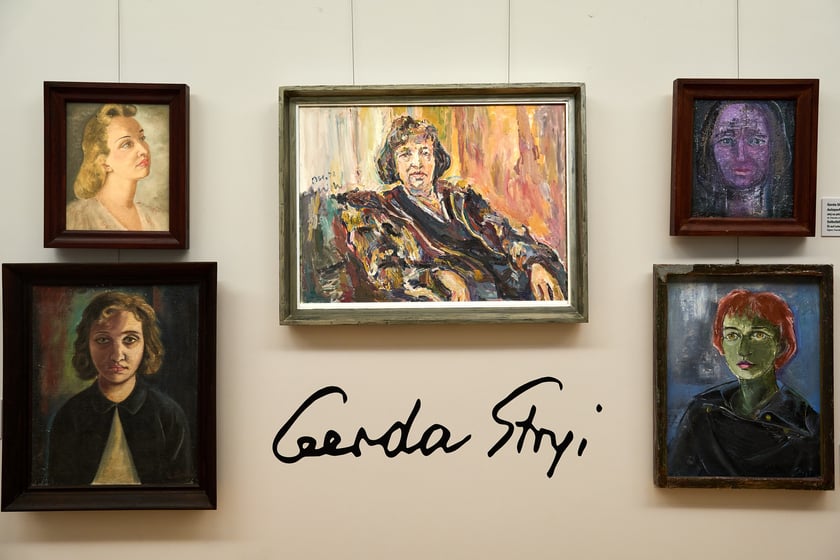 Prace z wystawy  Gerdy Stryi-Leitgeb w Pałacu Królewskim