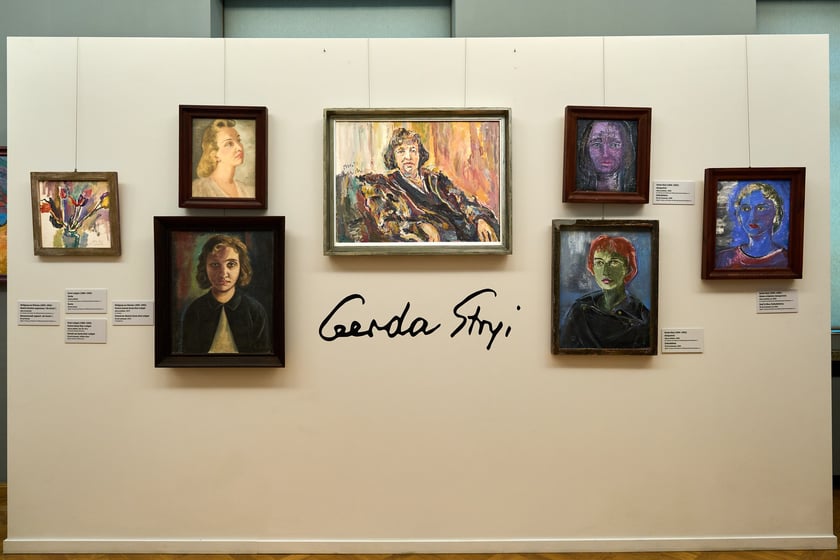 Prace z wystawy  Gerdy Stryi-Leitgeb w Pałacu Królewskim