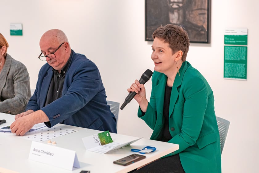 Wystawa poświęcona Waldemarowi Cwenarskiemu w Pawilonie Czterech Kopuł tuż przed otwarciem