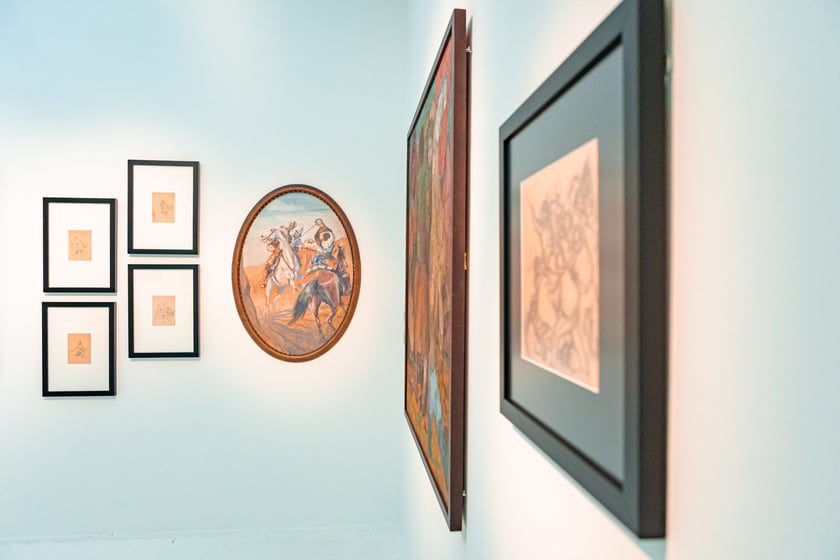 Wystawa poświęcona Waldemarowi Cwenarskiemu w Pawilonie Czterech Kopuł tuż przed otwarciem