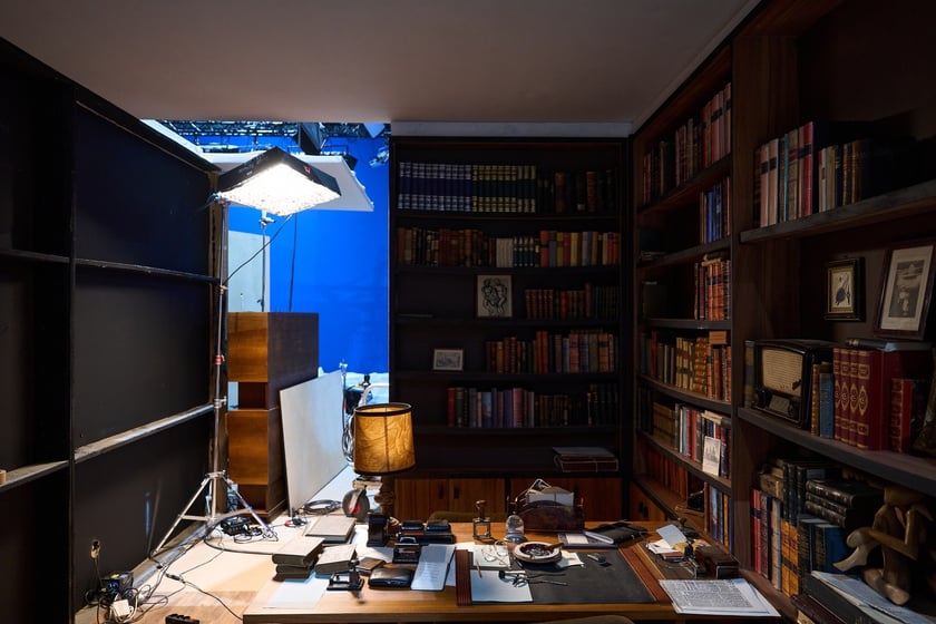 Wytw&oacute;rnia Film&oacute;w Fabularnych we Wrocławiu - studio "B", plan filmu "1949" w reż. Pawła Pawlikowskiego