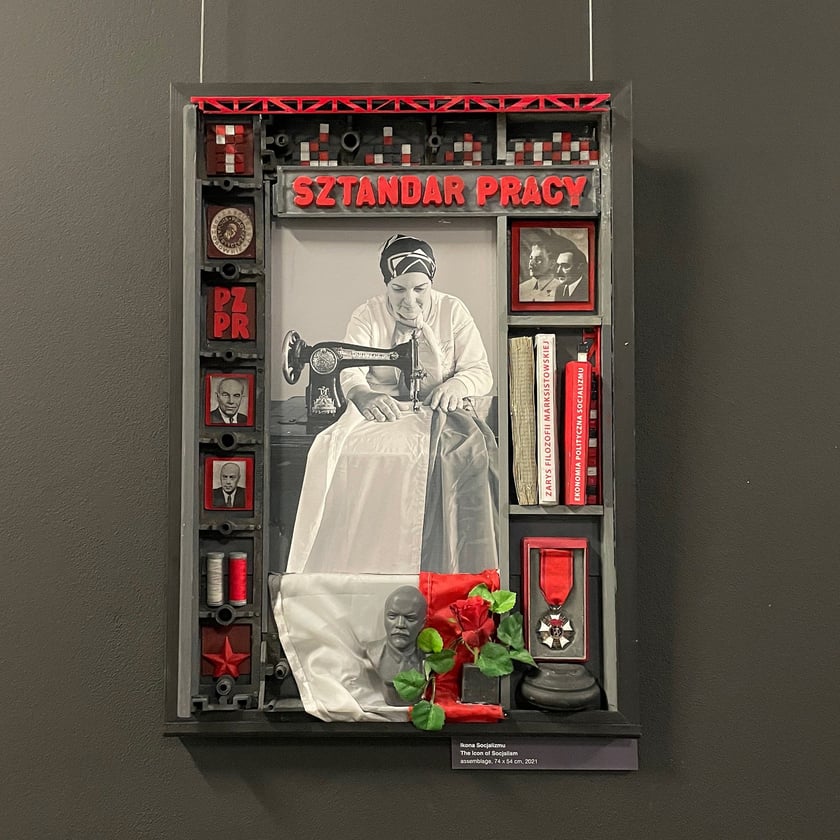 Wystawa asamblaży prof. Wojciecha Kaniowskiego pt. &bdquo;Reportaż ze zniewolonego kraju. Oblicza polskiego socjalizmu&rdquo;