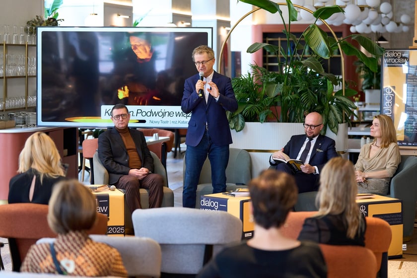 Konferencja prasowa przed 11. Międzynarodowym Festiwalem Teatralnym Dialog-Wrocław 2025