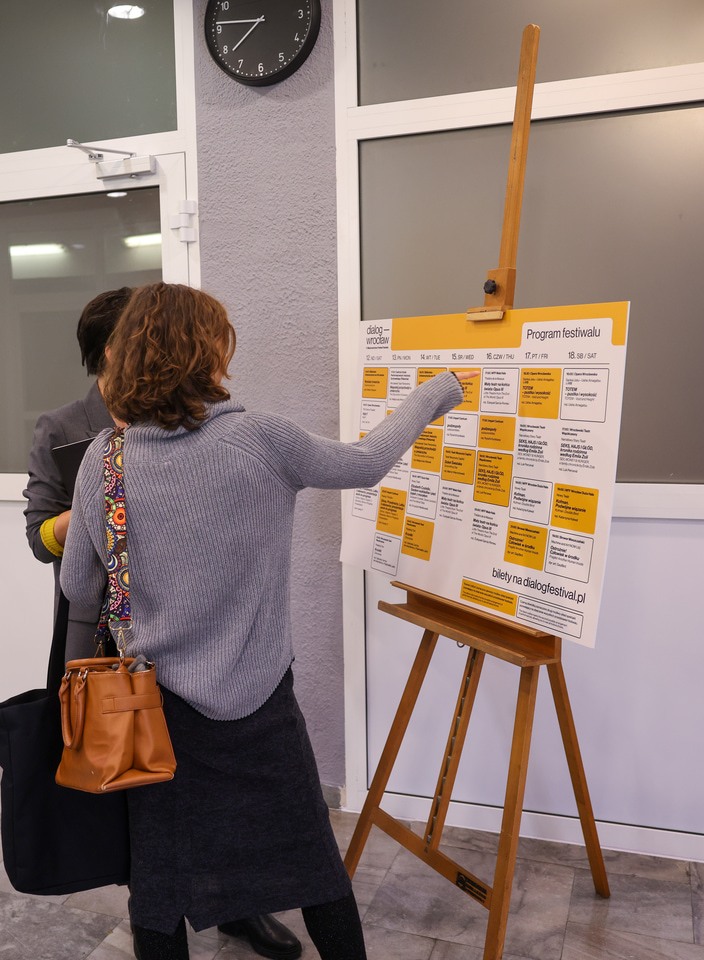 Pierwszy wiecz&oacute;r Festiwalu Dialog-Wrocław 2025