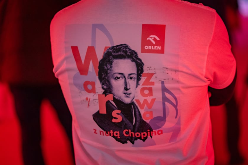 Strefa Melomana Konkursu Chopinowskiego w specjalnym pawilonie na pl. Społecznym przed dawnym Impartem&nbsp;