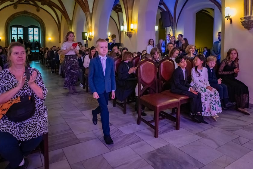 Uroczystość przyznania stypendi&oacute;w dla młodzieży wrocławskiej, uzdolnionej artystycznie