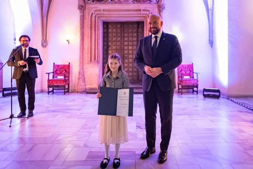 Uroczystość przyznania stypendi&oacute;w dla młodzieży wrocławskiej, uzdolnionej artystycznie