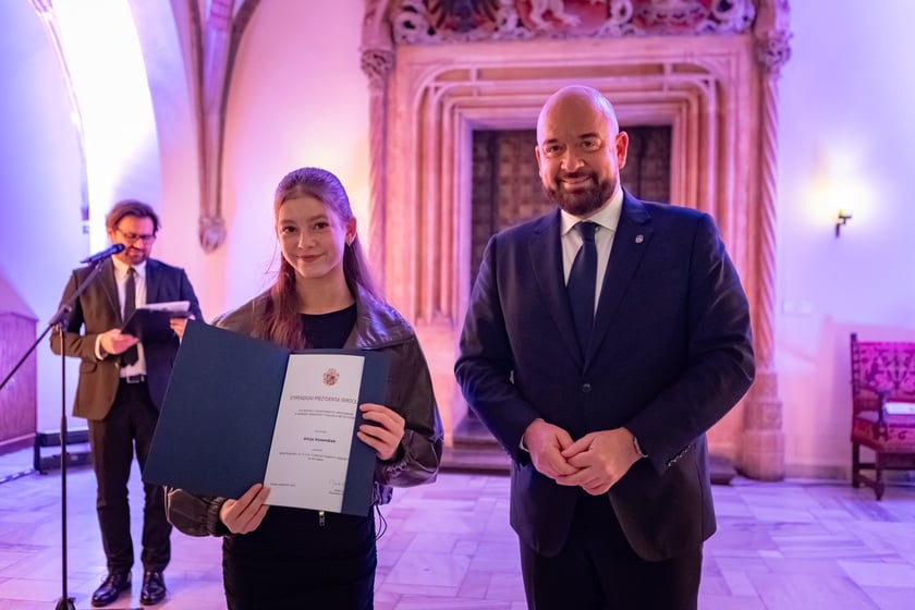 Uroczystość przyznania stypendi&oacute;w dla młodzieży wrocławskiej, uzdolnionej artystycznie