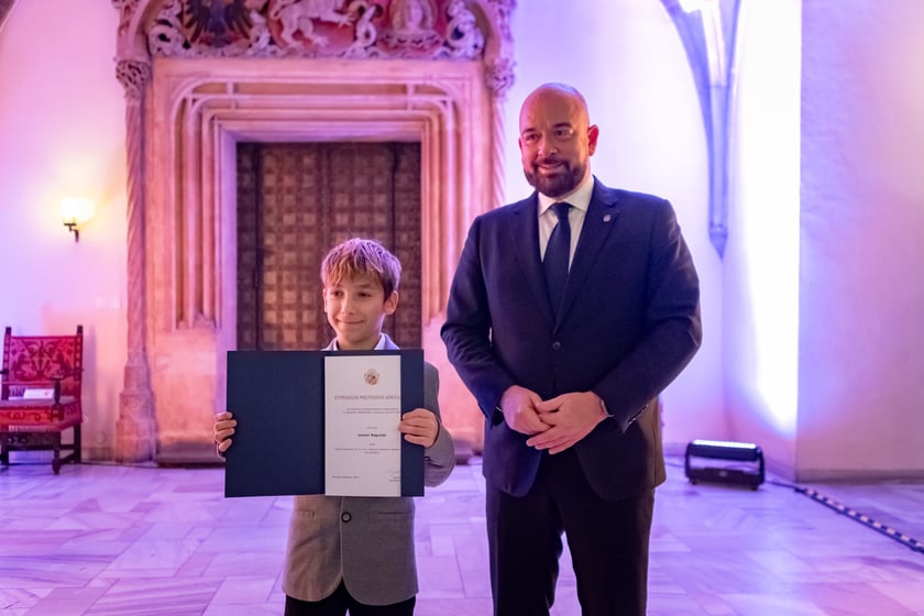 Uroczystość przyznania stypendi&oacute;w dla młodzieży wrocławskiej, uzdolnionej artystycznie