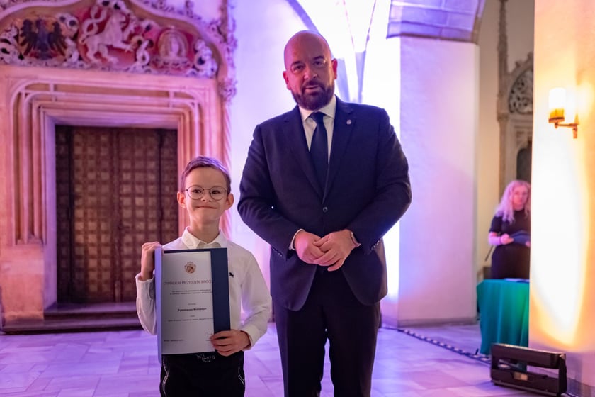 Uroczystość przyznania stypendi&oacute;w dla młodzieży wrocławskiej, uzdolnionej artystycznie