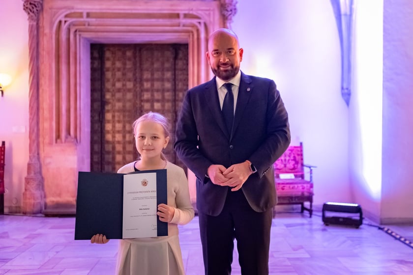 Uroczystość przyznania stypendi&oacute;w dla młodzieży wrocławskiej, uzdolnionej artystycznie