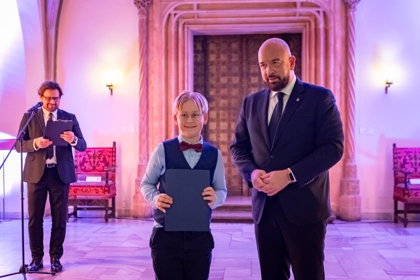 Uroczystość przyznania stypendi&oacute;w dla młodzieży wrocławskiej, uzdolnionej artystycznie