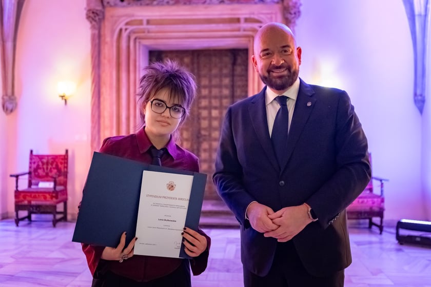 Uroczystość przyznania stypendi&oacute;w dla młodzieży wrocławskiej, uzdolnionej artystycznie