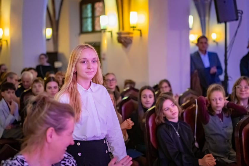 Uroczystość przyznania stypendi&oacute;w dla młodzieży wrocławskiej, uzdolnionej artystycznie