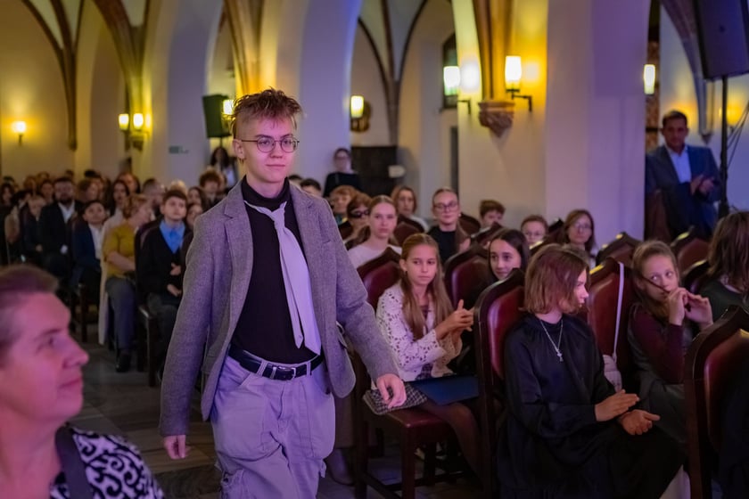 Uroczystość przyznania stypendi&oacute;w dla młodzieży wrocławskiej, uzdolnionej artystycznie