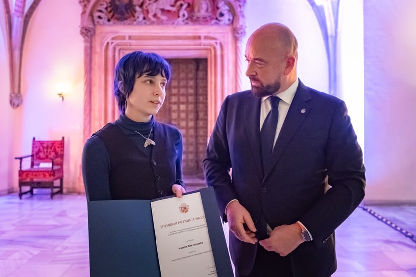 Uroczystość przyznania stypendi&oacute;w dla młodzieży wrocławskiej, uzdolnionej artystycznie