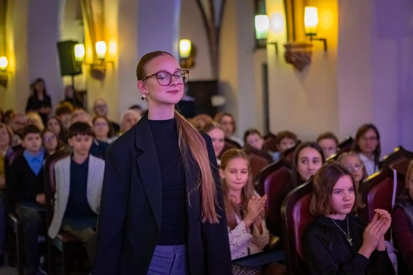 Uroczystość przyznania stypendi&oacute;w dla młodzieży wrocławskiej, uzdolnionej artystycznie