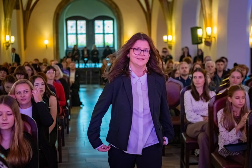 Uroczystość przyznania stypendi&oacute;w dla młodzieży wrocławskiej, uzdolnionej artystycznie