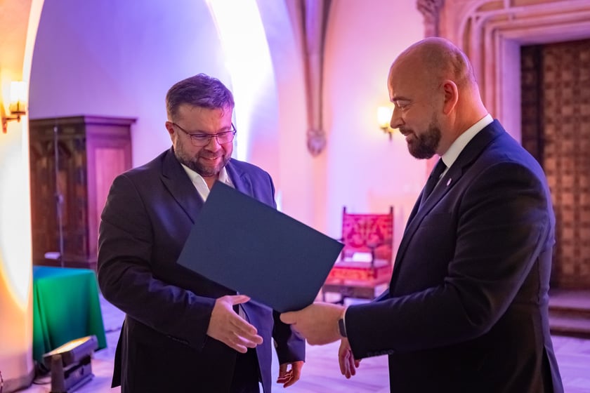Uroczystość przyznania stypendi&oacute;w dla młodzieży wrocławskiej, uzdolnionej artystycznie