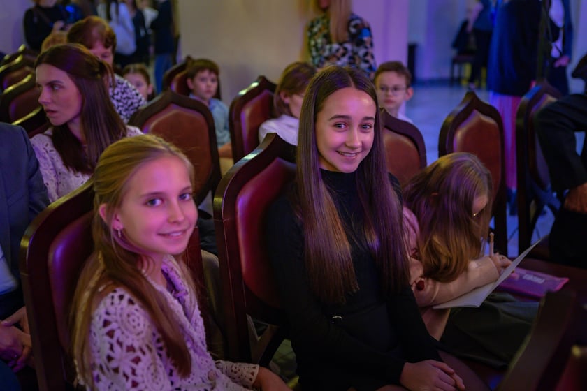 Uroczystość przyznania stypendi&oacute;w dla młodzieży wrocławskiej, uzdolnionej artystycznie