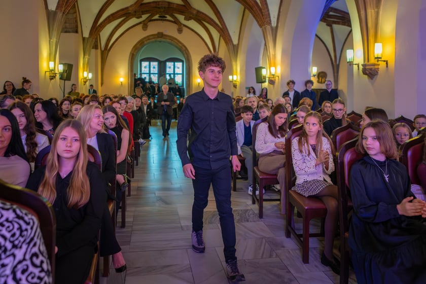 Uroczystość przyznania stypendi&oacute;w dla młodzieży wrocławskiej, uzdolnionej artystycznie