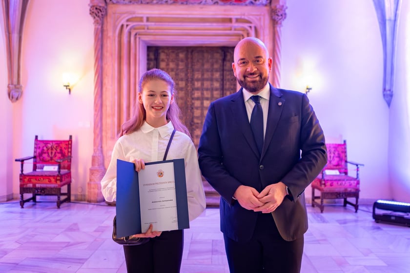 Uroczystość przyznania stypendi&oacute;w dla młodzieży wrocławskiej, uzdolnionej artystycznie