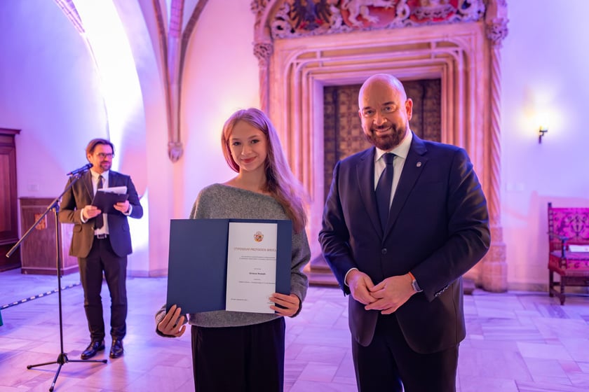 Uroczystość przyznania stypendi&oacute;w dla młodzieży wrocławskiej, uzdolnionej artystycznie