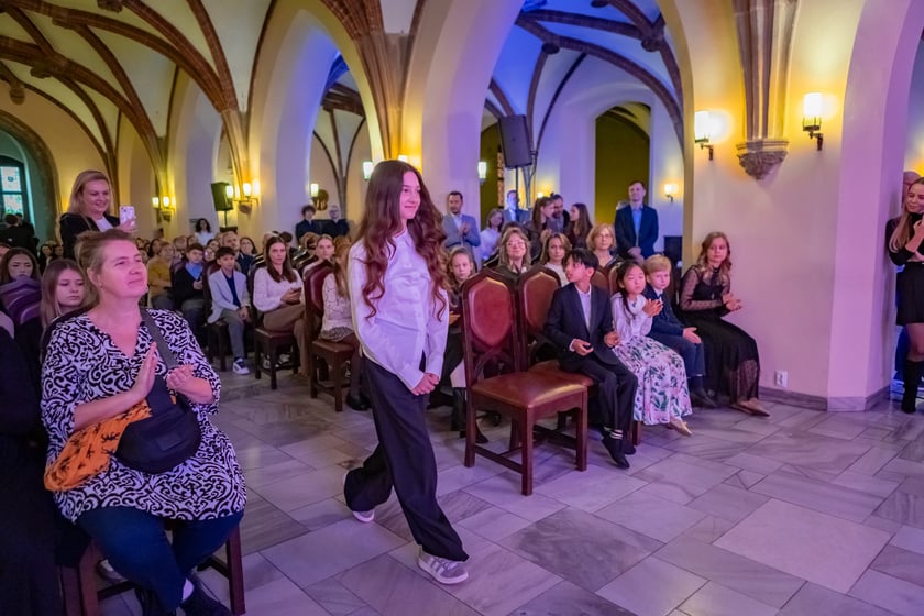Uroczystość przyznania stypendi&oacute;w dla młodzieży wrocławskiej, uzdolnionej artystycznie