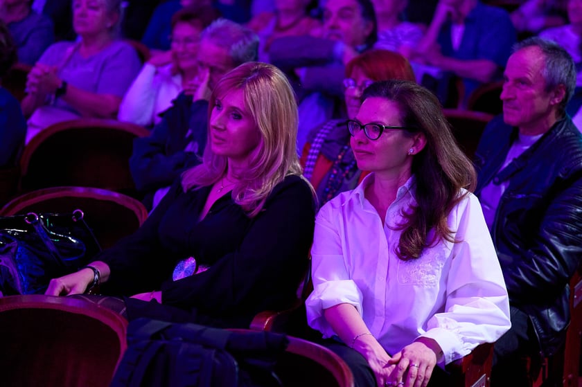 III edycja Og&oacute;lnopolskiego Senioralnego Festiwalu Piosenki Artystycznej w ramach Wrocławskich Dni Seniora - koncert finałowy