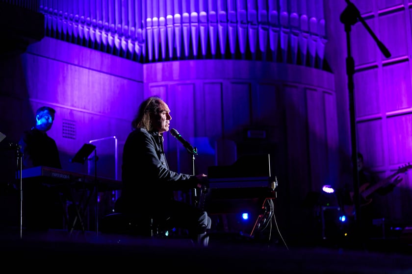 III edycja Og&oacute;lnopolskiego Senioralnego Festiwalu Piosenki Artystycznej w ramach Wrocławskich Dni Seniora - koncert finałowy