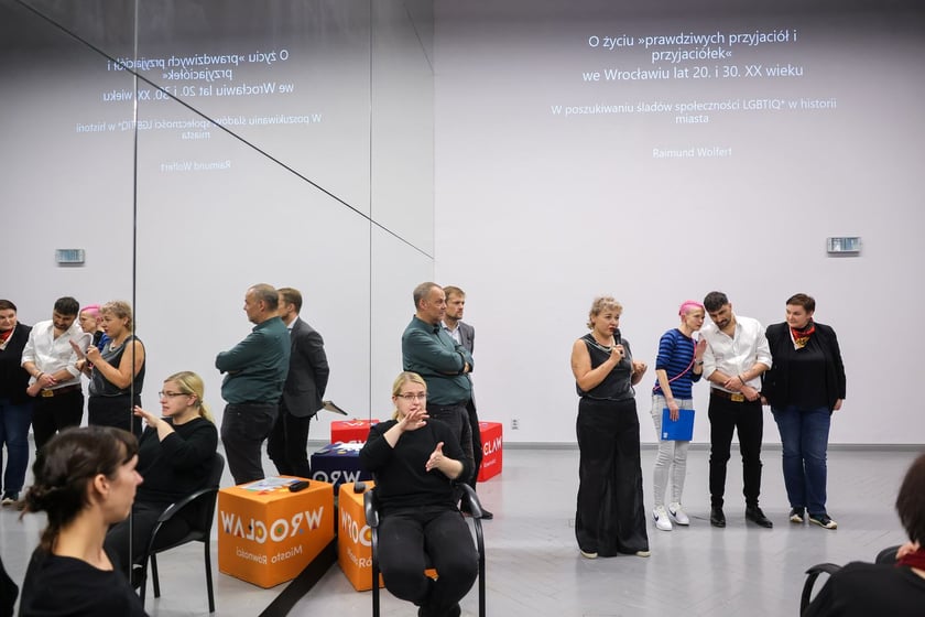 Wystawa &bdquo;Historie odzyskane. Queer na Dolnym Śląsku&rdquo; w Muzeum Teatru im. H. Tomaszewskiego do 30 listopada &ndash; wernisaż wystawy oraz wykład Raimunda Wolferta