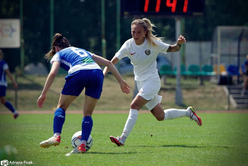 Aleksandra Żurek, obrończyni