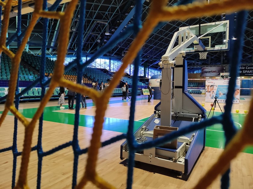 ?Tanie Granie? to miejski program wsparcia dla wrocławskich drużyn sportowych, które mogą nieodpłatnie korzystać m.in. z Hali Orbita