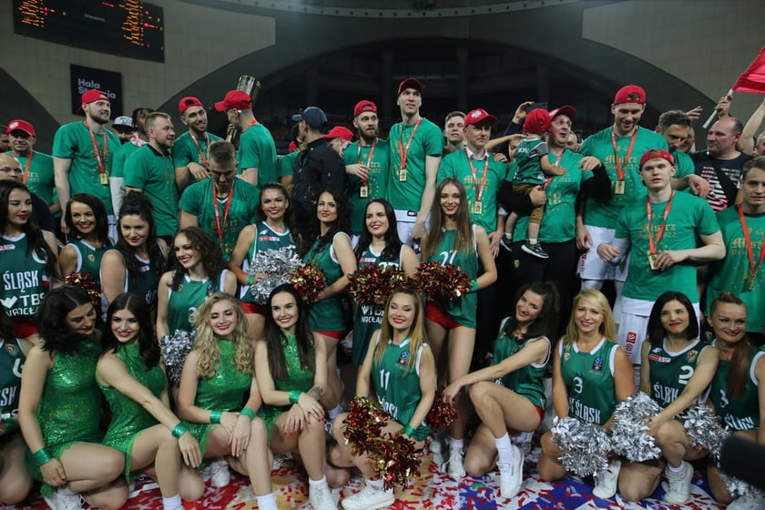 Koszykarze  Śląska Wrocław na zdjęciach z najlepszych meczów poprzedniego sezonu EBL