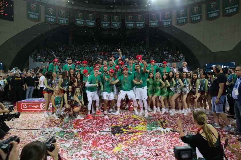 Koszykarze  Śląska Wrocław na zdjęciach z najlepszych meczów poprzedniego sezonu EBL
